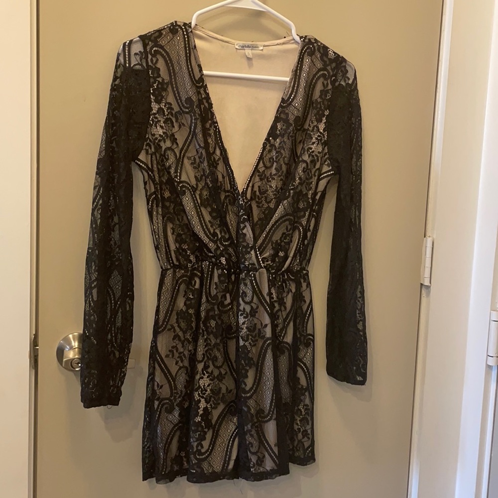 Charlotte Russe blk long sleeve lace short romper